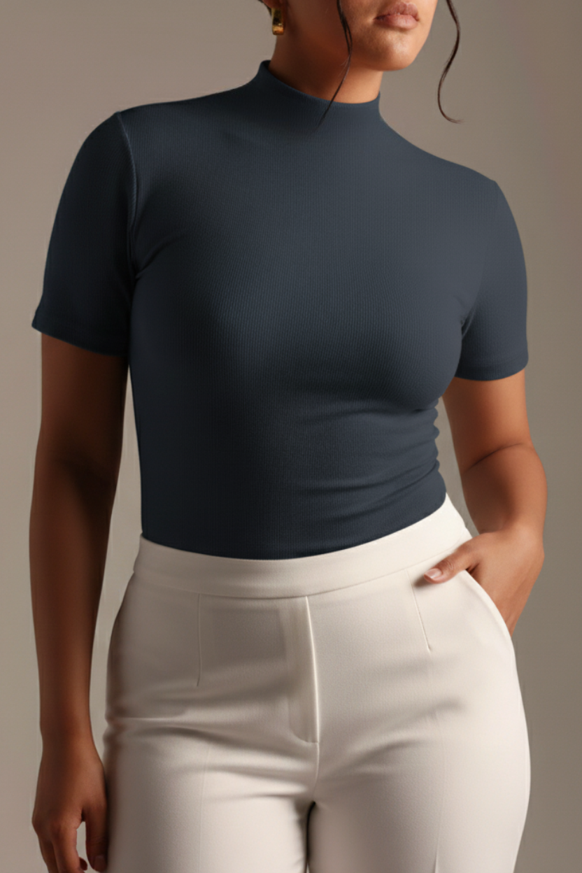 (CURVES) BAQI Signature Seamless Turtleneck Top